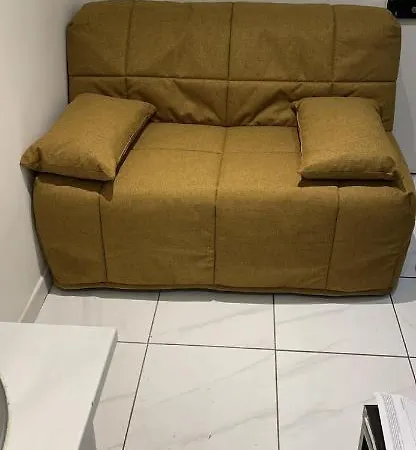 شقة Studio Au Pied Du Metro Ligne 9 باريس